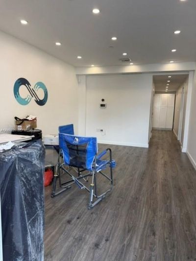 10601 NW 122nd St , Unit 20, Medley, FL 33178 Photo