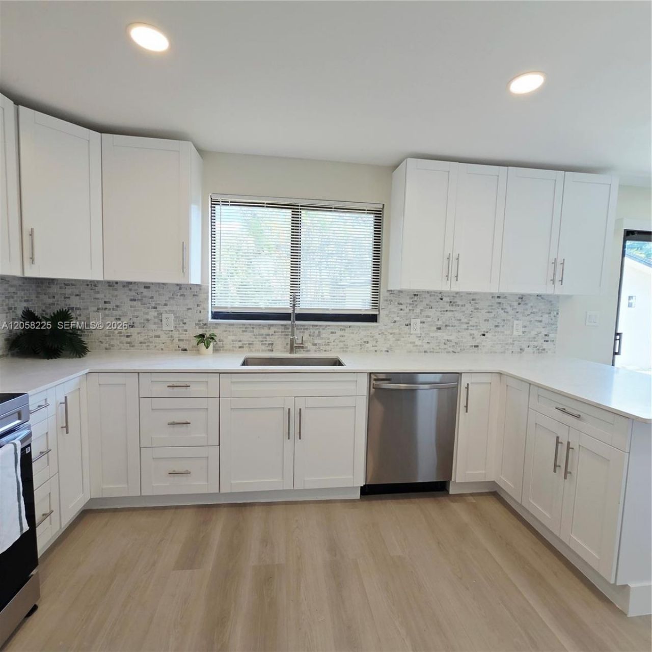 601 NE 1st St , Pompano Beach, FL 33060 Photo