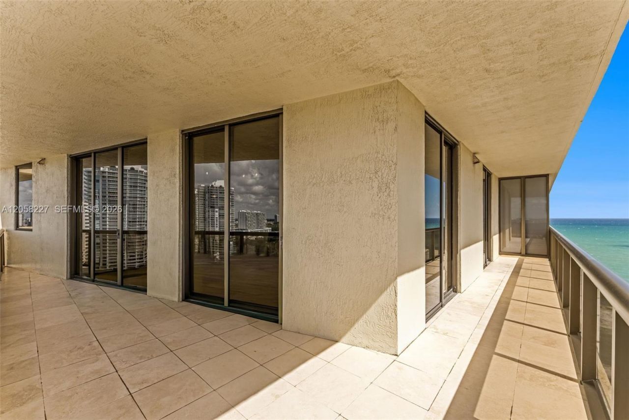 16275 Collins Ave , Unit 1604, Sunny Isles Beach, FL 33160 Photo