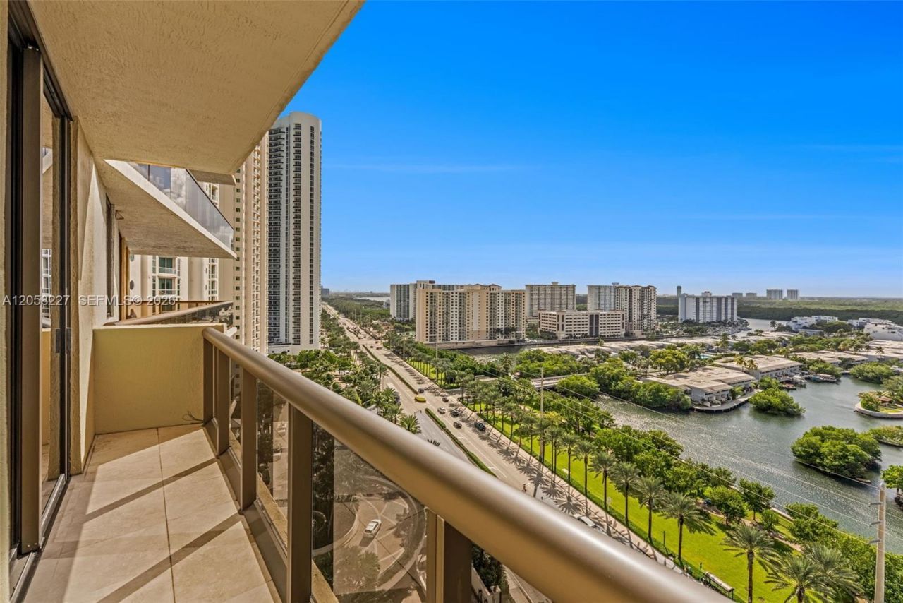 16275 Collins Ave , Unit 1604, Sunny Isles Beach, FL 33160 Photo