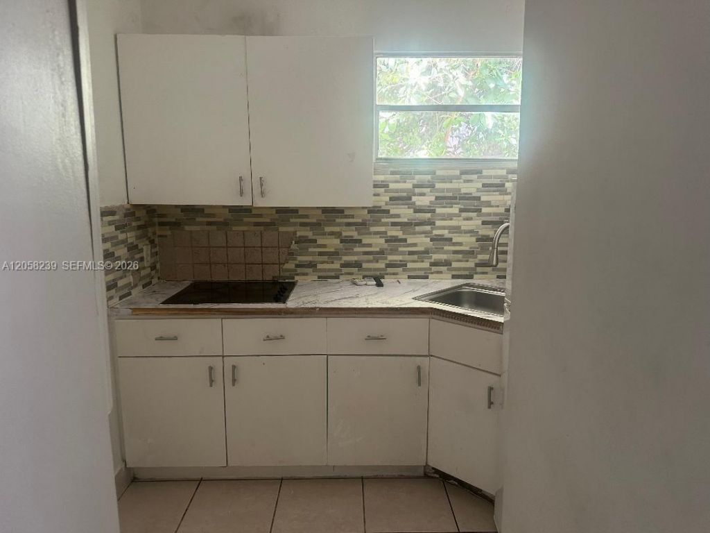 61 NW 24th Ave, Unit RF, Miami, FL 33125 Photo