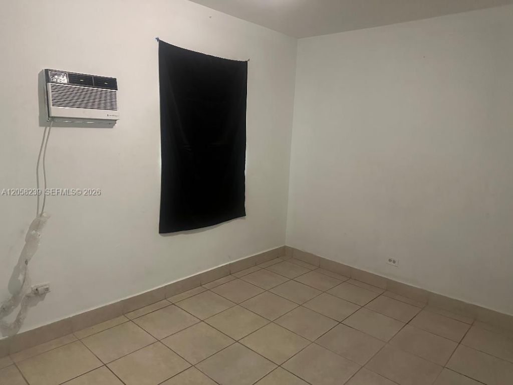 61 NW 24th Ave, Unit RF, Miami, FL 33125 Photo