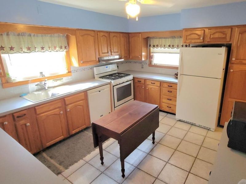 3907 Columbus Avenue, Sandusky, OH 44870 Photo 12