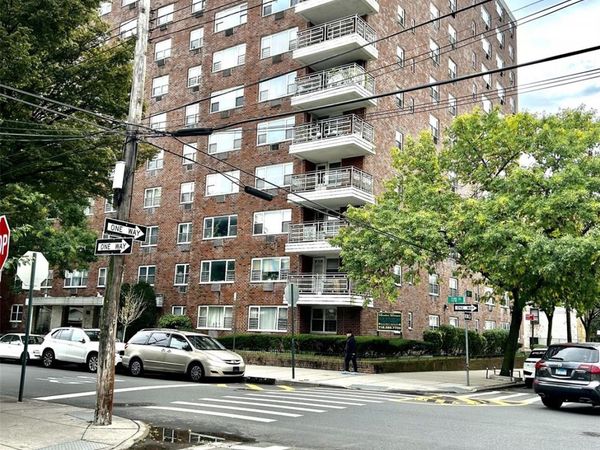 89-00 170 Street, Unit 5E, Jamaica Hills, NY 11432
