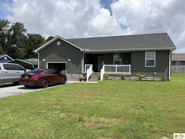 52 Jessica Avenue , Glasgow, KY 42141