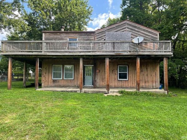 1107 10th Street, Bedford, IN 47421