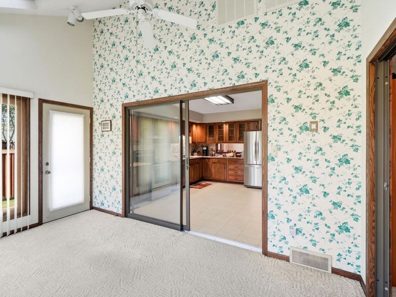 15811 Sunset Boulevard, Wapakoneta, OH 45895 Photo 13