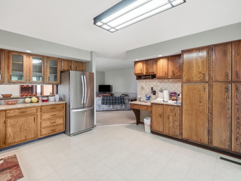 15811 Sunset Boulevard, Wapakoneta, OH 45895 Photo 15