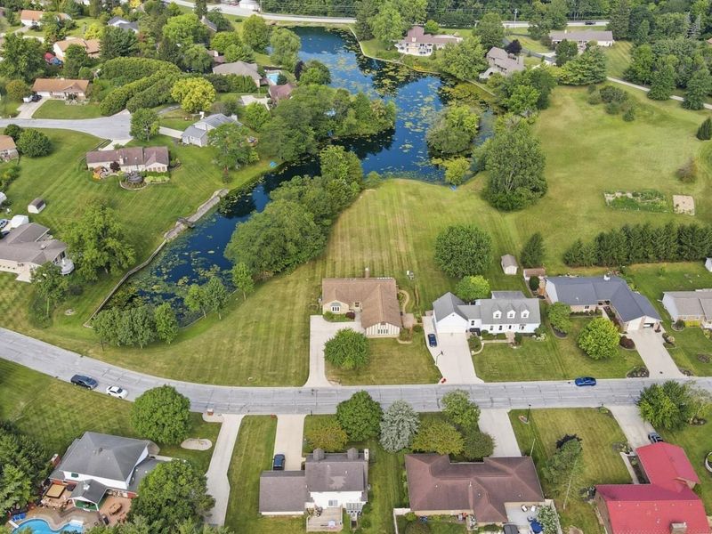 15811 Sunset Boulevard, Wapakoneta, OH 45895 Photo 2