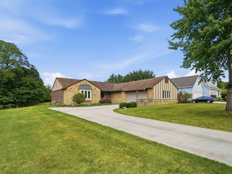15811 Sunset Boulevard, Wapakoneta, OH 45895 Photo 6
