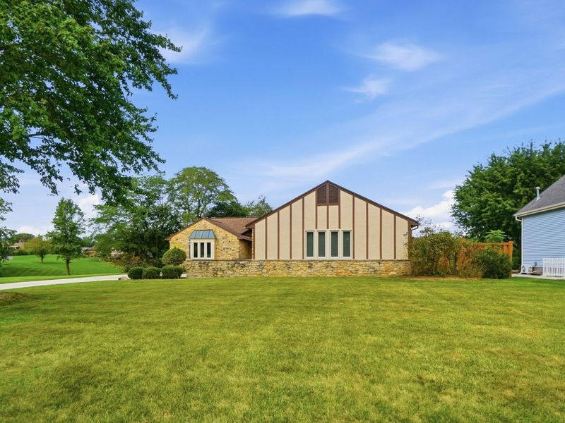 15811 Sunset Boulevard, Wapakoneta, OH 45895 Photo 8