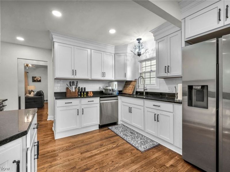2108 Hampstead Road, Cleveland Heights, OH 44118 Photo 17