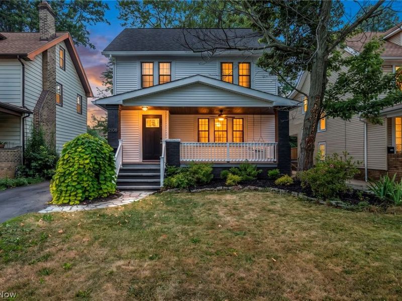 2108 Hampstead Road, Cleveland Heights, OH 44118 Photo 2