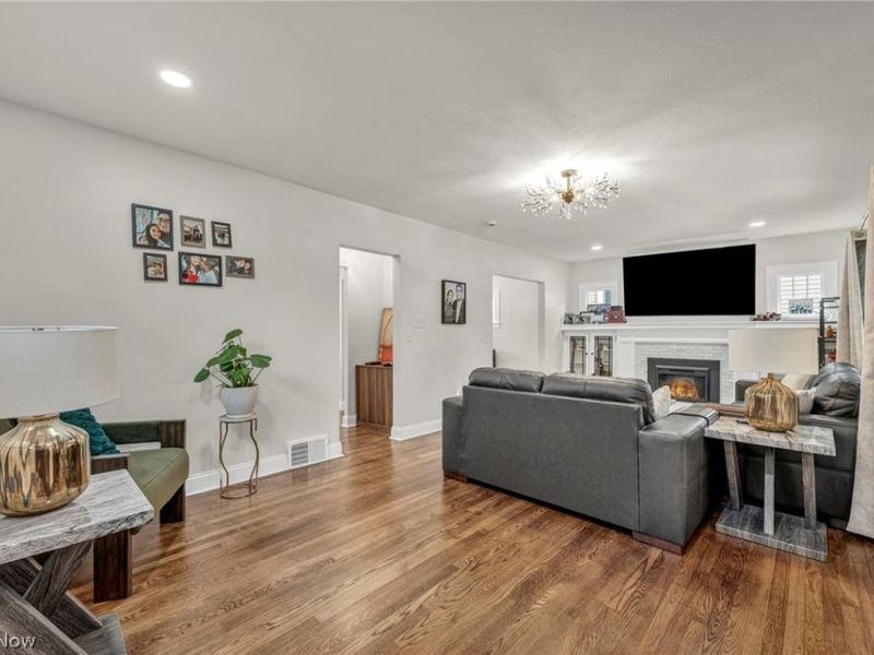 2108 Hampstead Road, Cleveland Heights, OH 44118 Photo 8