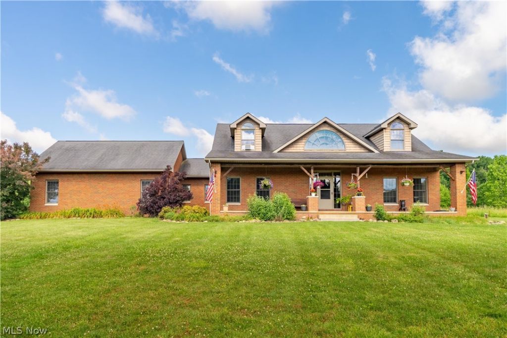 1100 E Bayton Street , Alliance, OH 44601 Main Photo