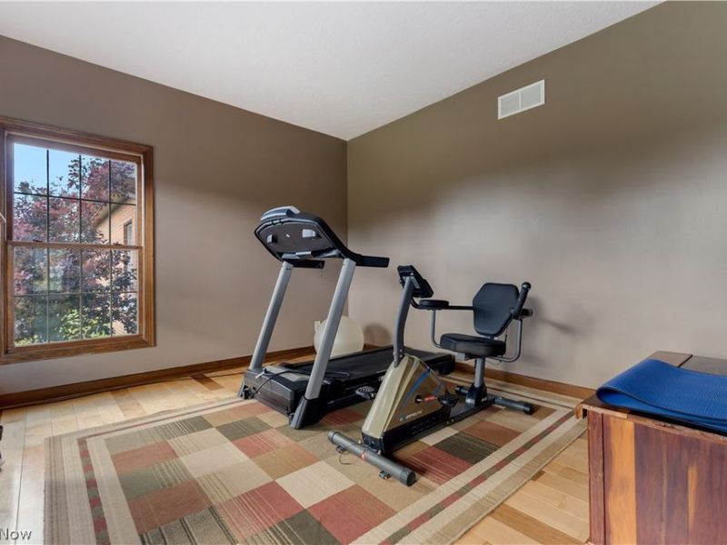 1100 E Bayton Street, Alliance, OH 44601 Photo 13