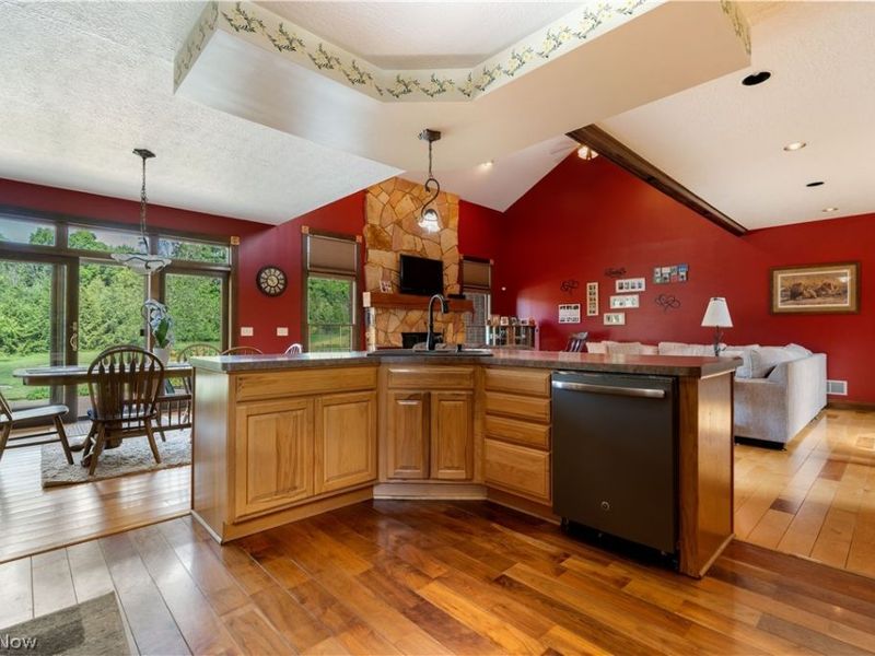 1100 E Bayton Street, Alliance, OH 44601 Photo 17