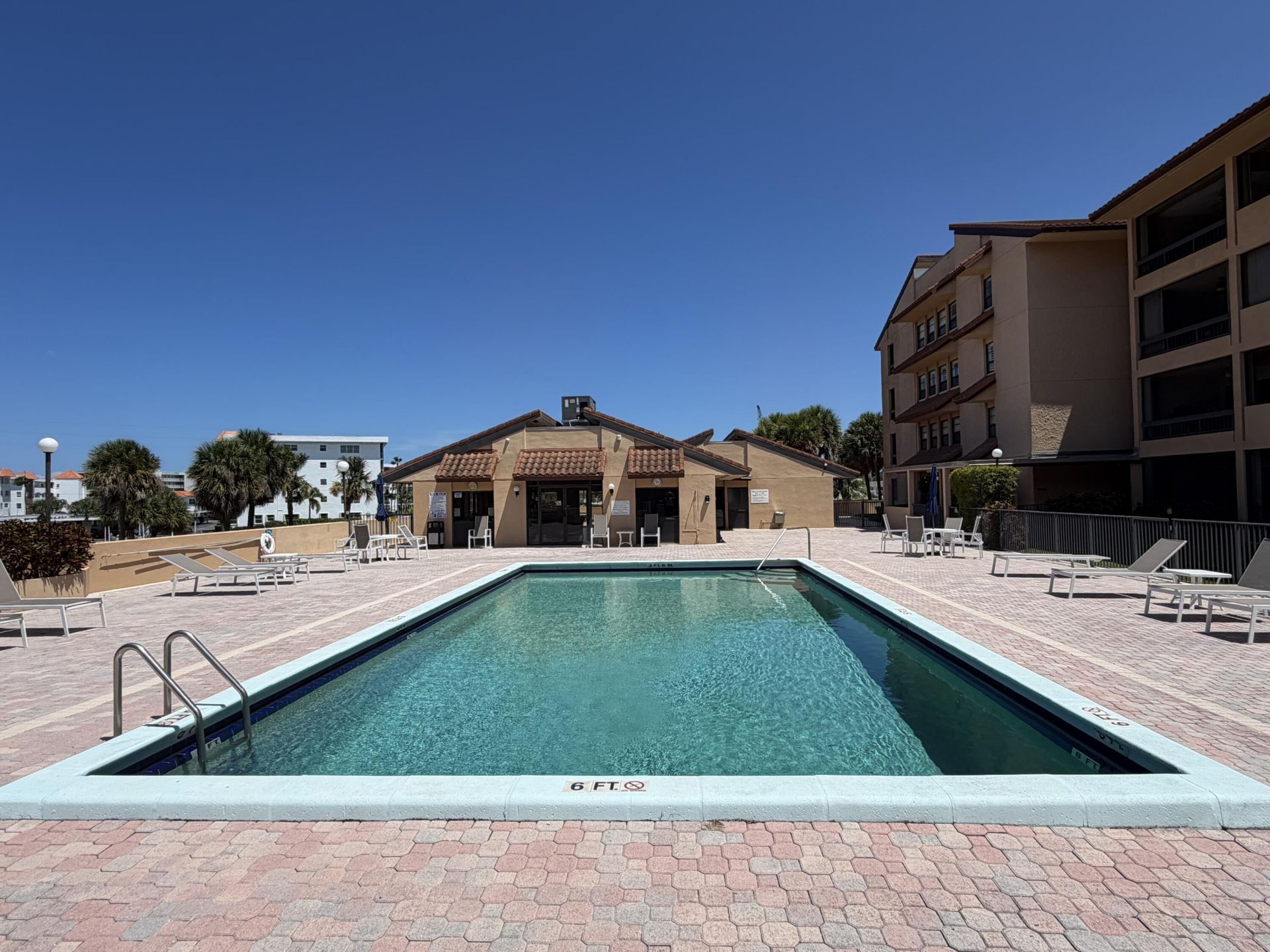 1036 Us-1, Unit 221, North Palm Beach, FL 33408 Photo