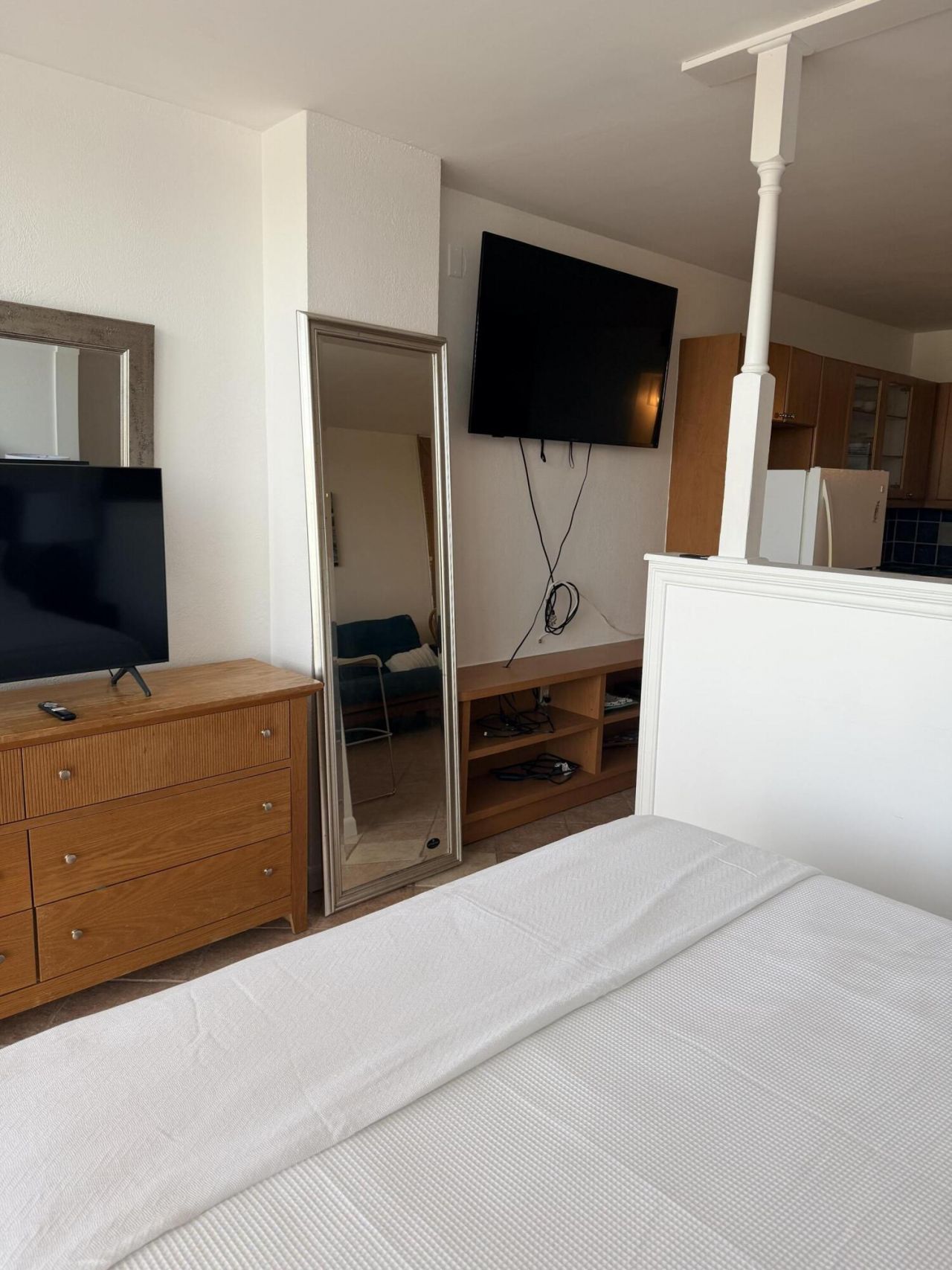 4040 Galt Ocean Drive, Unit 317, Fort Lauderdale, FL 33308 Photo