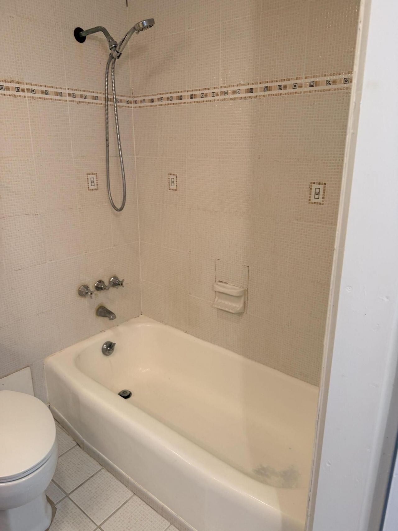 4040 Galt Ocean Drive, Unit 317, Fort Lauderdale, FL 33308 Photo