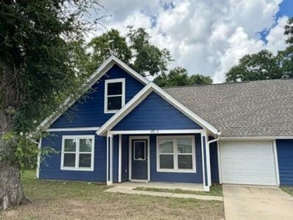 451 A Amos Street, Crestview, FL 32539