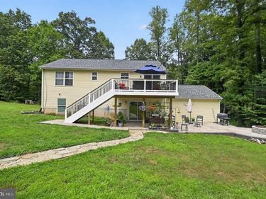25310 ELEYS FORD ROAD, LIGNUM, VA 22726