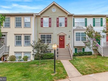15641 PLAIN DEALING PLACE , MANASSAS, VA 20112