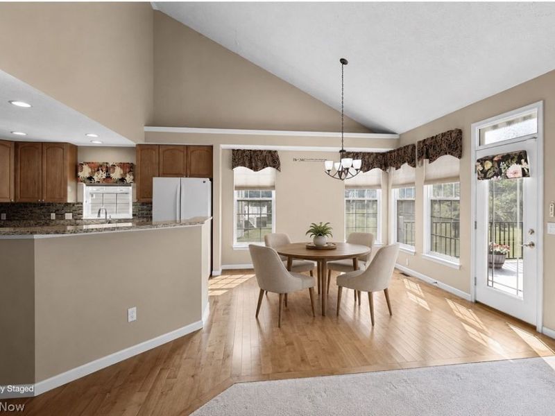 190 Cobblestone Court, Berea, OH 44017 Photo 13
