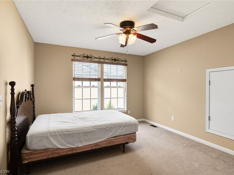 190 Cobblestone Court, Berea, OH 44017 Photo 32