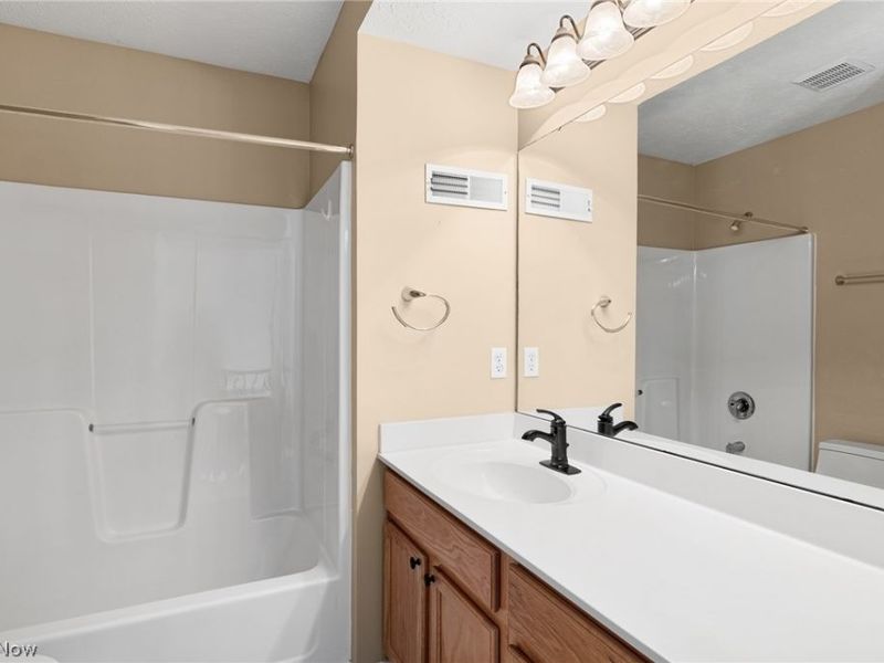 190 Cobblestone Court, Berea, OH 44017 Photo 35