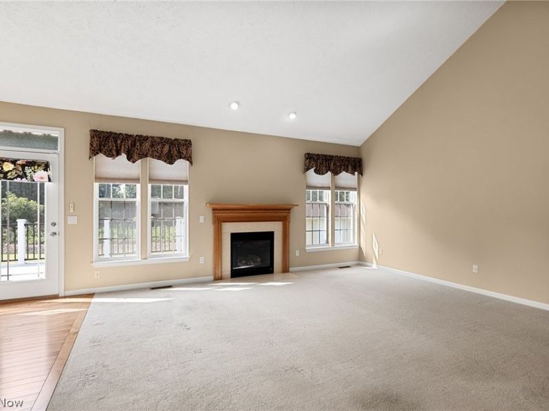 190 Cobblestone Court, Berea, OH 44017 Photo 8