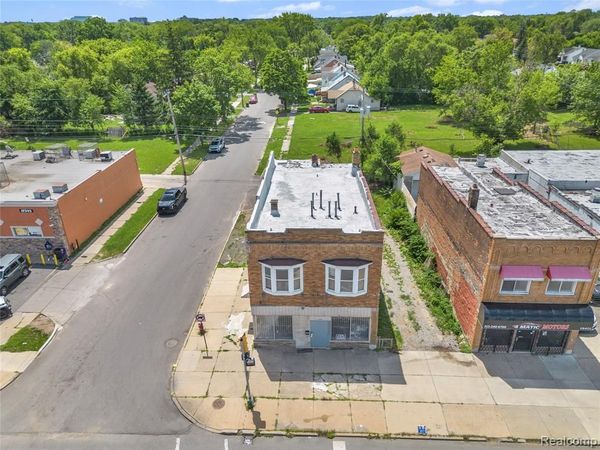 19403 W WARREN Avenue , Detroit, MI 48228