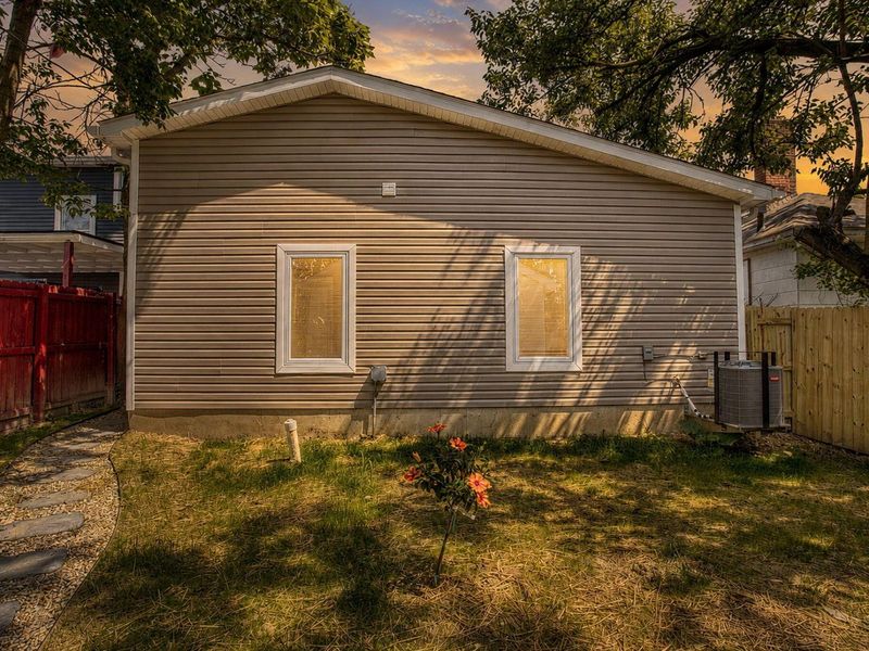 1613 Kohr Place, Columbus, OH 43211 Photo 5