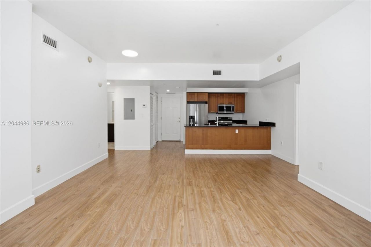 4100 Salzedo St , Unit 518, Coral Gables, FL 33146 Photo