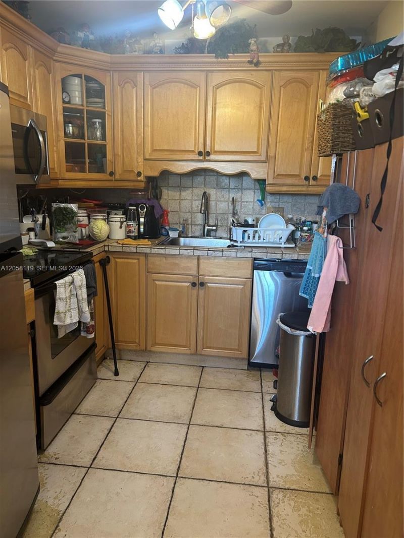 Please Call For Address, Unit 112J, Pembroke Pines, FL 33027 Photo