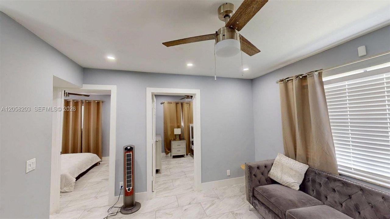 1904 SW 28th St, Fort Lauderdale, FL 33315 Photo