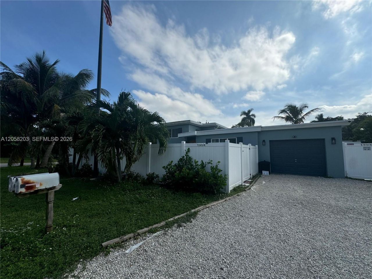 1904 SW 28th St , Fort Lauderdale, FL 33315 Photo