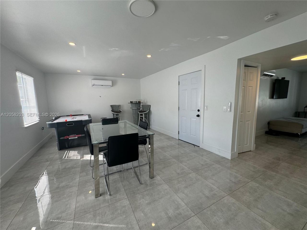 1904 SW 28th St, Fort Lauderdale, FL 33315 Photo