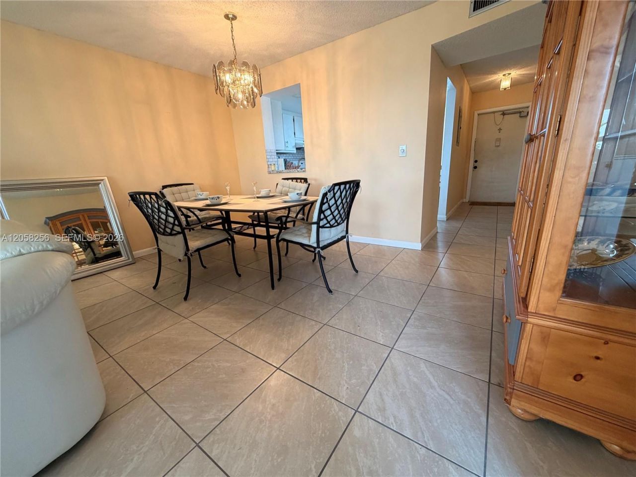 7620 NW 18th St, Unit 403, Margate, FL 33063 Photo