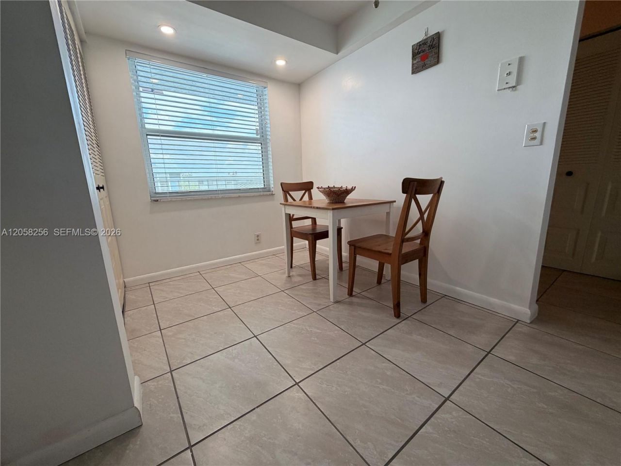 7620 NW 18th St, Unit 403, Margate, FL 33063 Photo