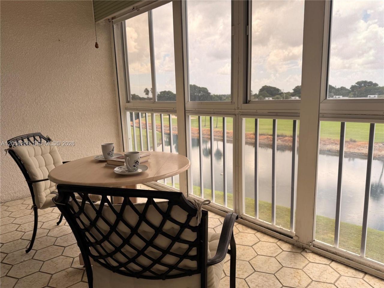 7620 NW 18th St, Unit 403, Margate, FL 33063 Photo