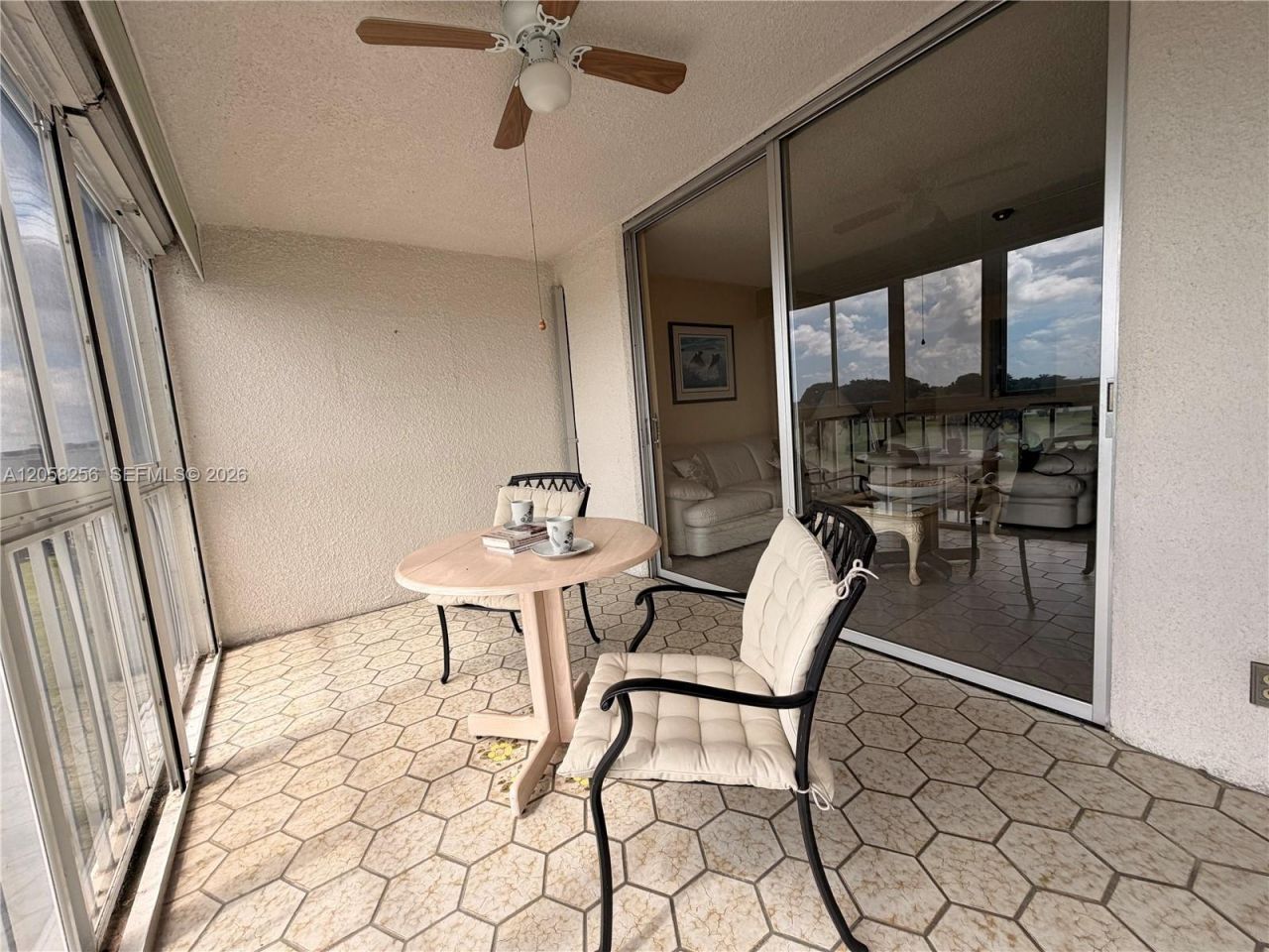 7620 NW 18th St, Unit 403, Margate, FL 33063 Photo