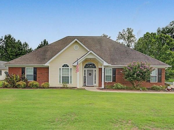 2 Sleepy Oaks Trail NE, Rome, GA 30165