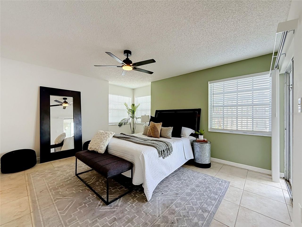 6826 Stones Throw Circle N, Unit 11101, Saint Petersburg, FL 33710 Photo