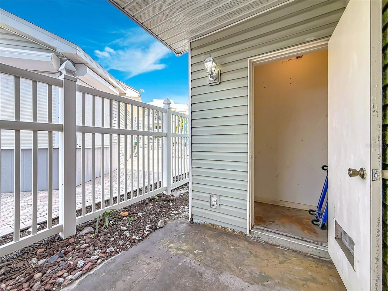 6826 Stones Throw Circle N, Unit 11101, Saint Petersburg, FL 33710 Photo