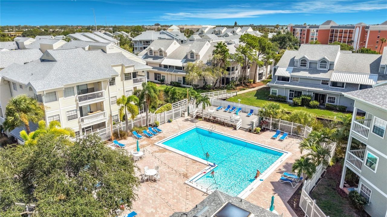 6826 Stones Throw Circle N, Unit 11101, Saint Petersburg, FL 33710 Photo