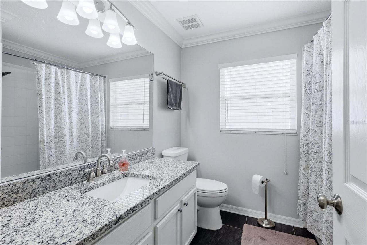 4617 Egmont Drive, Bradenton, FL 34203 Photo