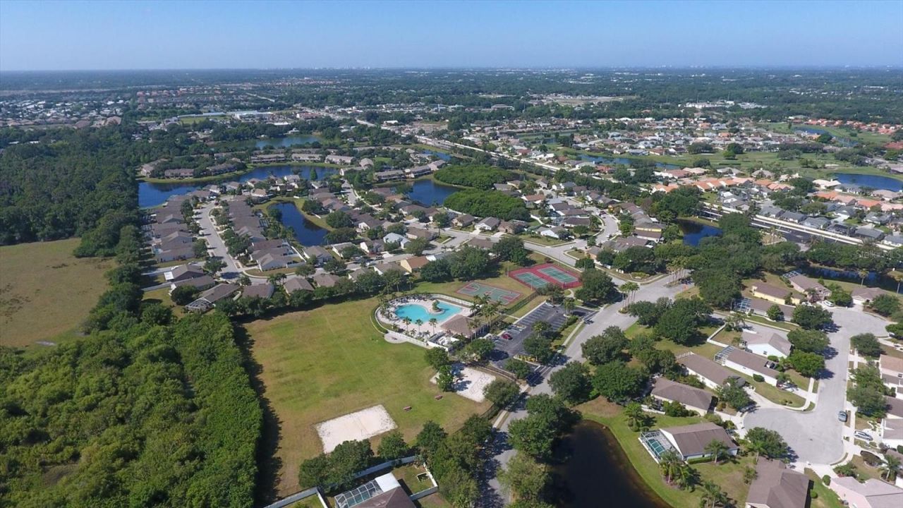 4617 Egmont Drive, Bradenton, FL 34203 Photo