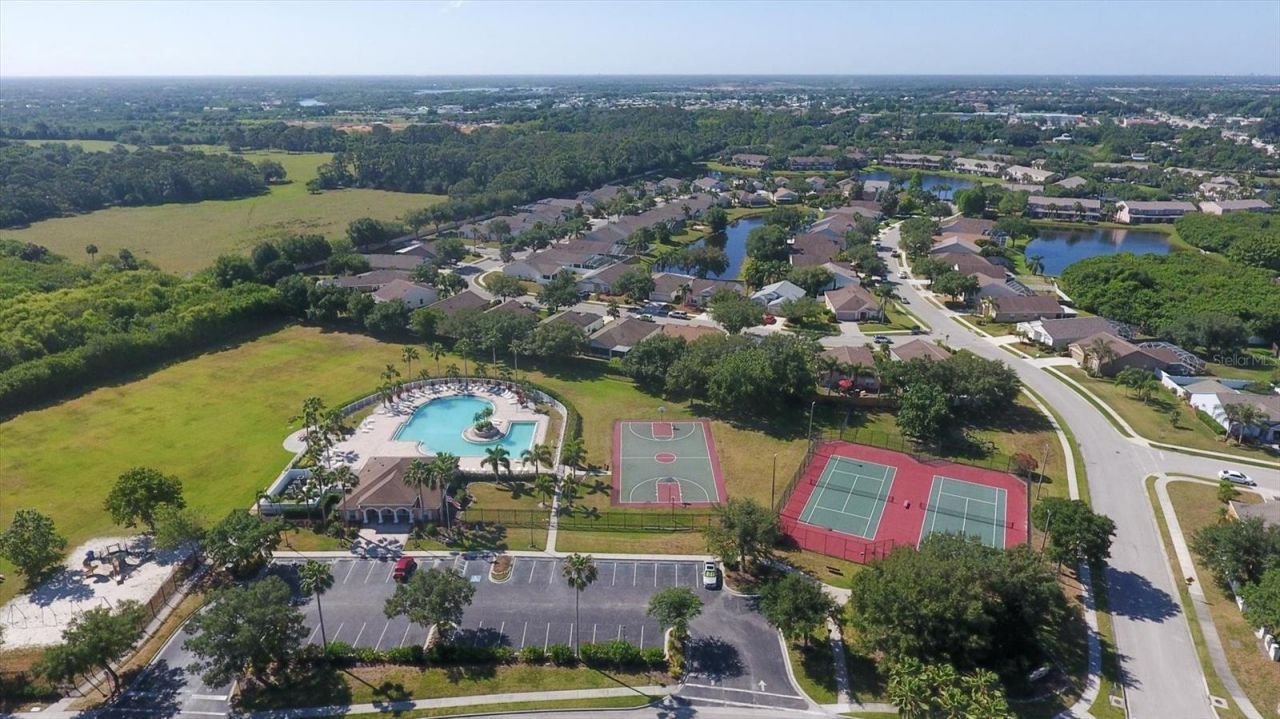 4617 Egmont Drive, Bradenton, FL 34203 Photo