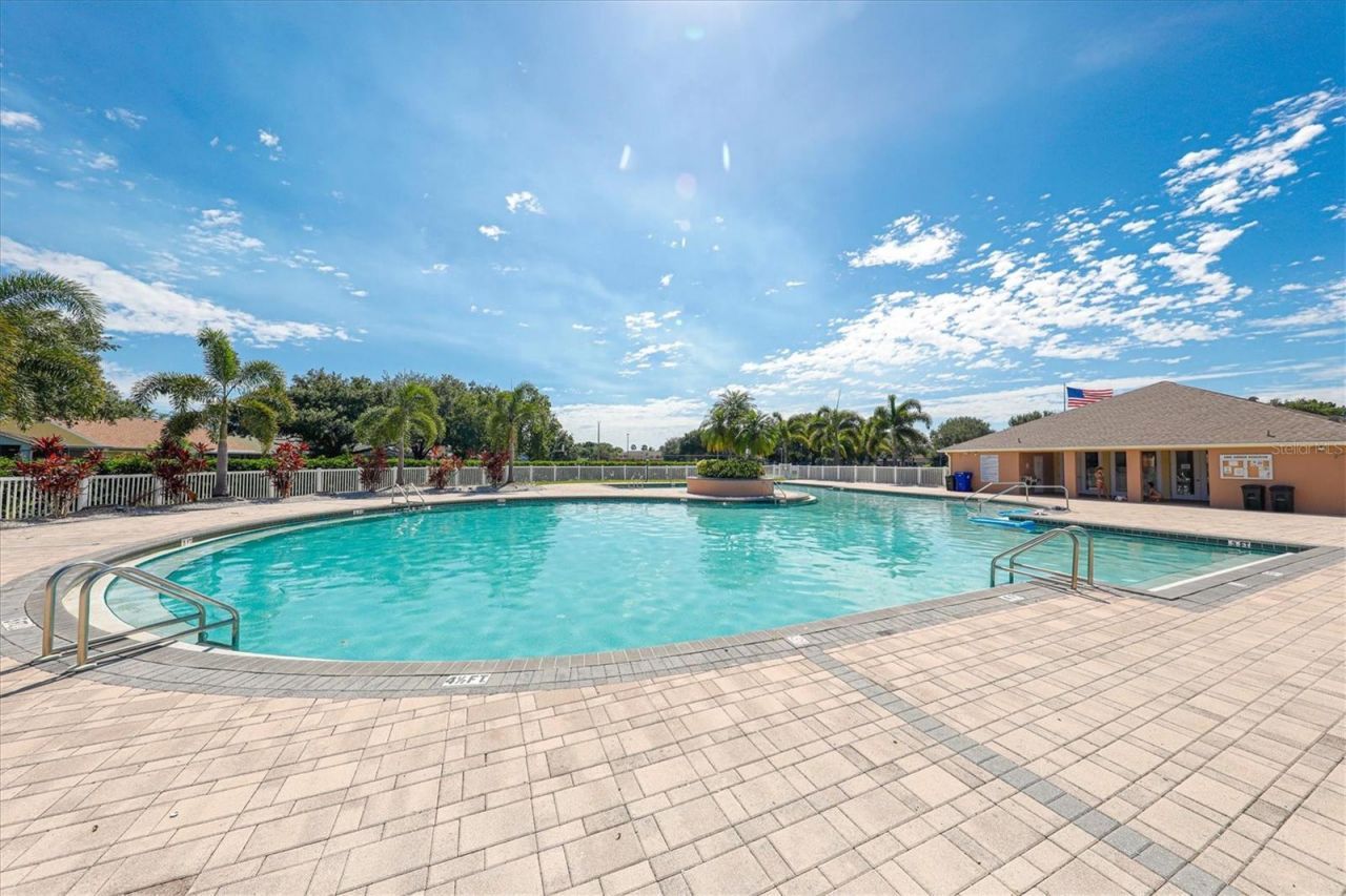 4617 Egmont Drive, Bradenton, FL 34203 Photo